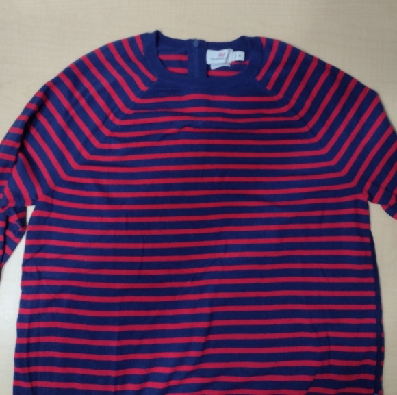 Vineyard Vines Long Sleeve Red Blue Striped Pullover Sweater Size Medium - Picture 2 of 8